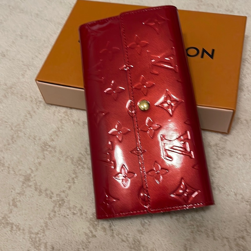 LV Long Wallet